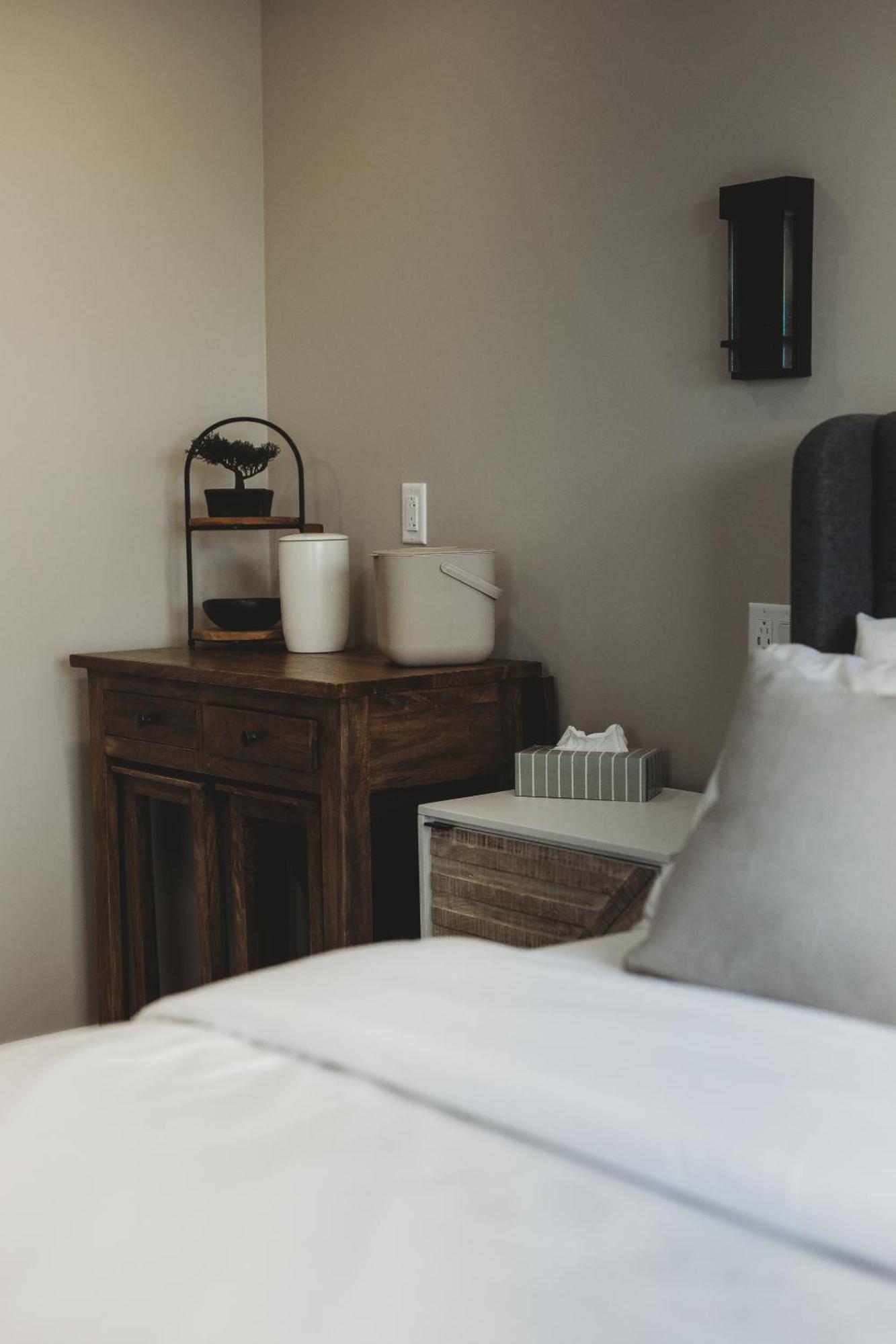 Riverside Suites جراند فولز ويندسور الغرفة الصورة